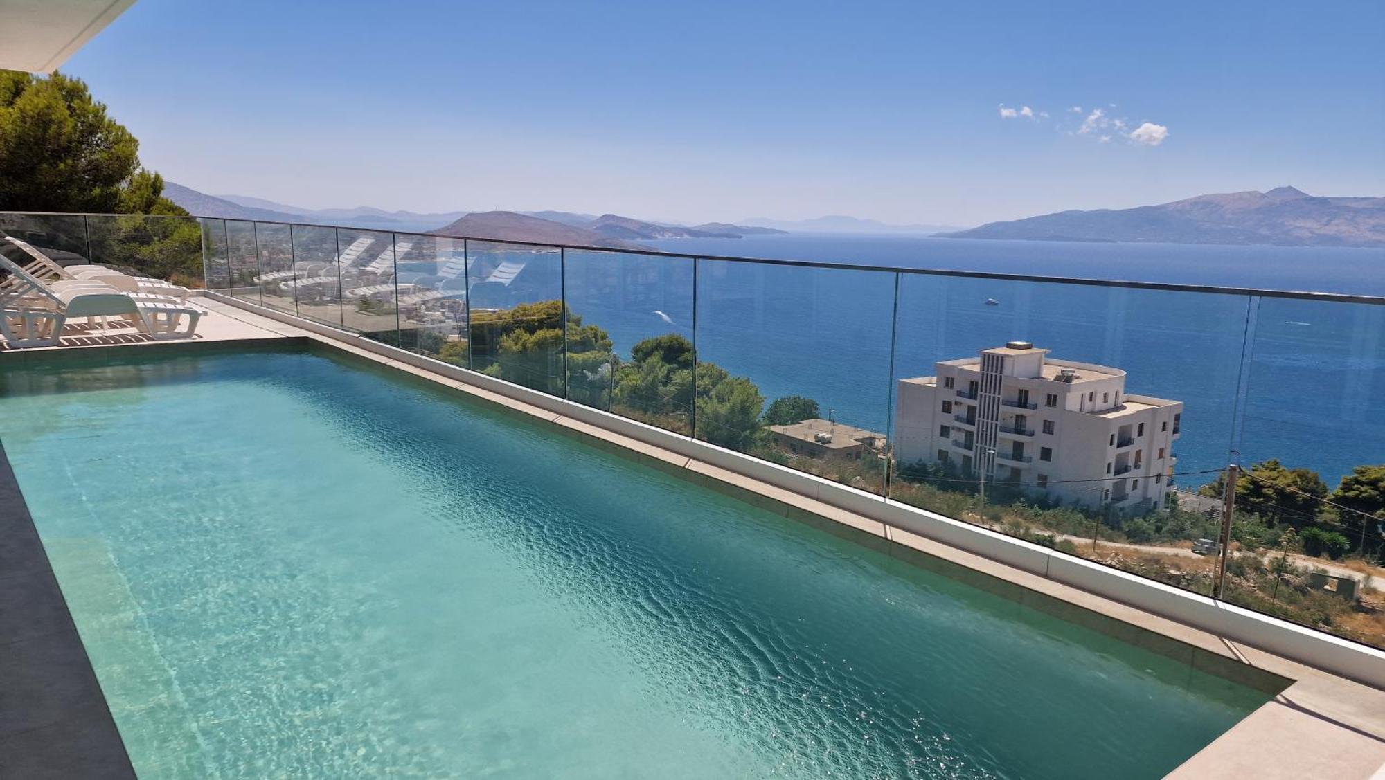 Sunset Shoreline Saranda - Sea View - Free Private Parking - Pool Eksteriør bilde