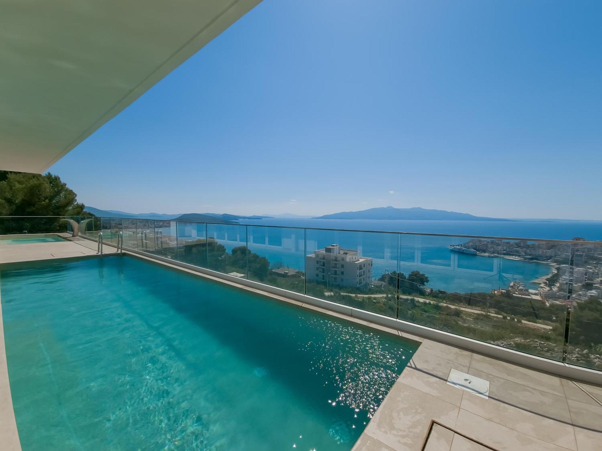 Sunset Shoreline Saranda - Sea View - Free Private Parking - Pool Eksteriør bilde