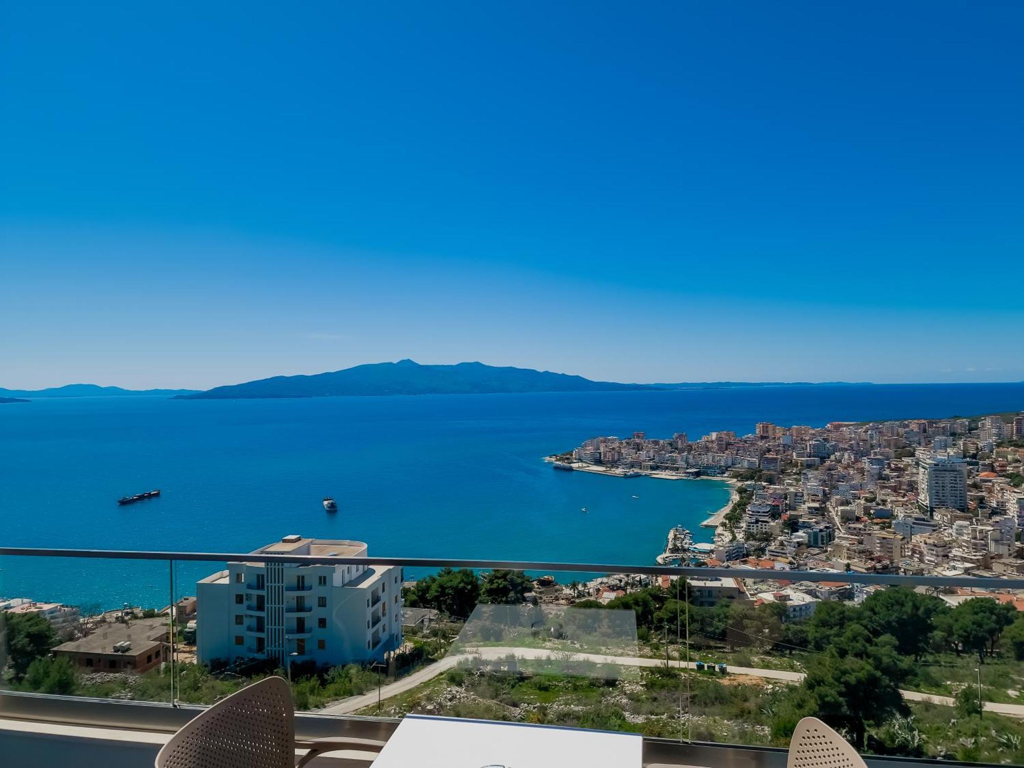 Sunset Shoreline Saranda - Sea View - Free Private Parking - Pool Eksteriør bilde