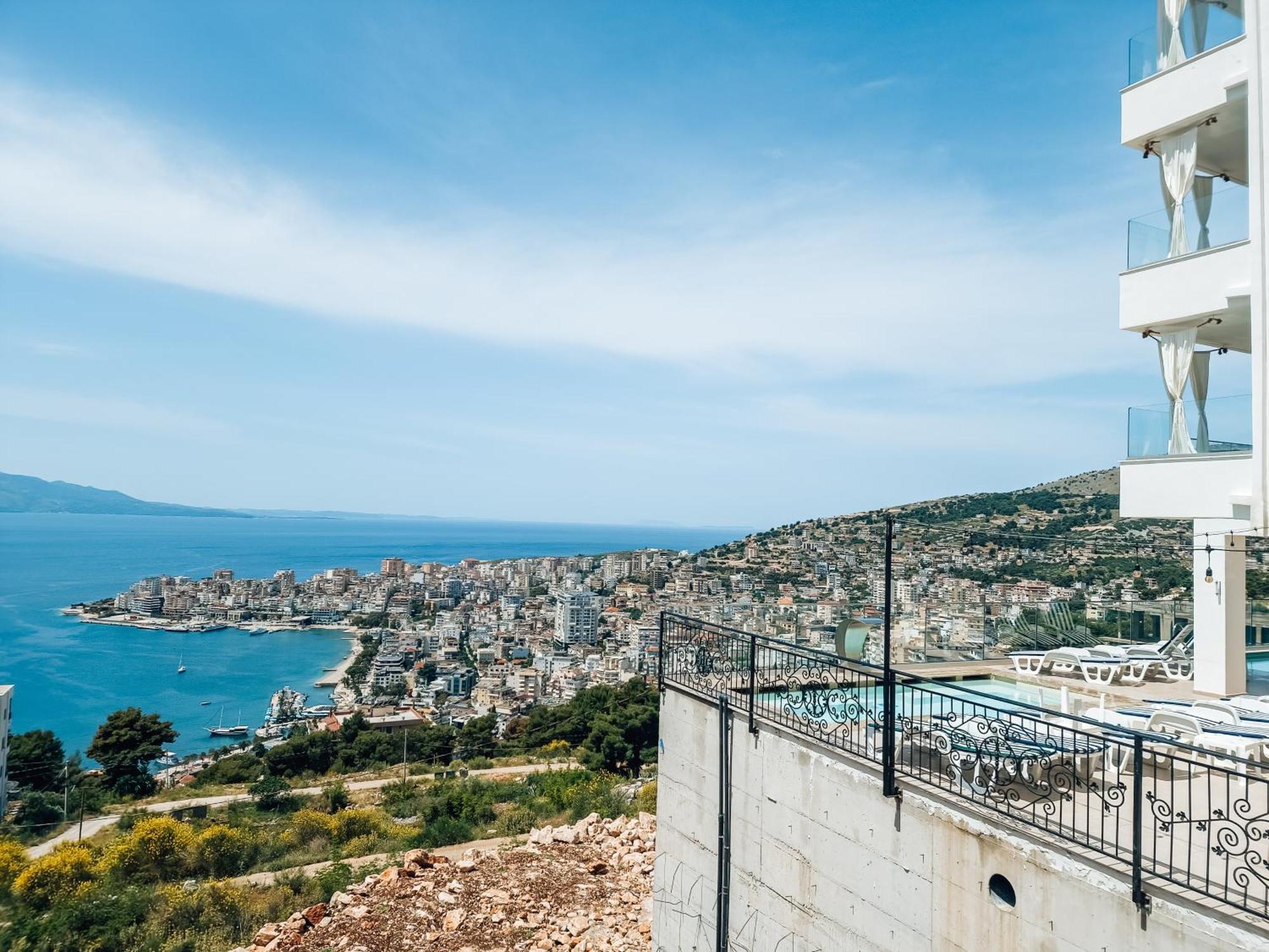 Sunset Shoreline Saranda - Sea View - Free Private Parking - Pool Eksteriør bilde